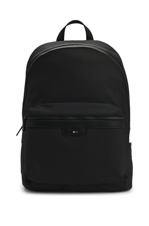 Mochila Estruturada Com Acabamentos Exclusivos
