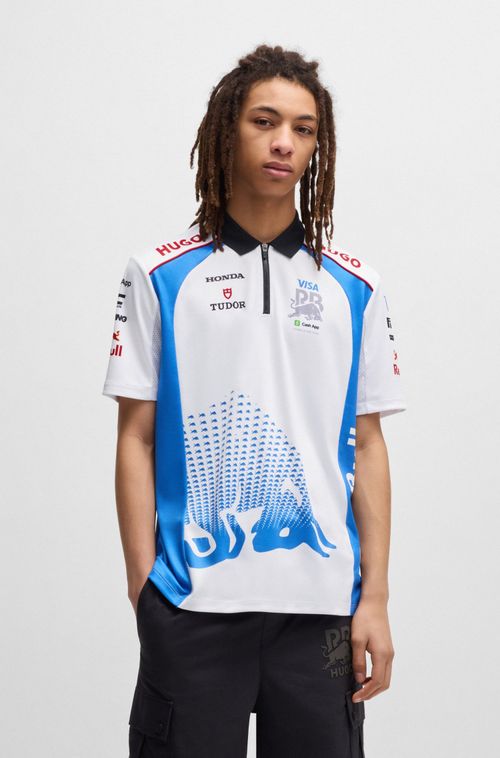 Polo HUGO x VCARB com logo degradê