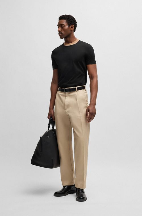 Camiseta De Ajuste Slim Em Algodão Mercerizado Com Risca No Colarinho