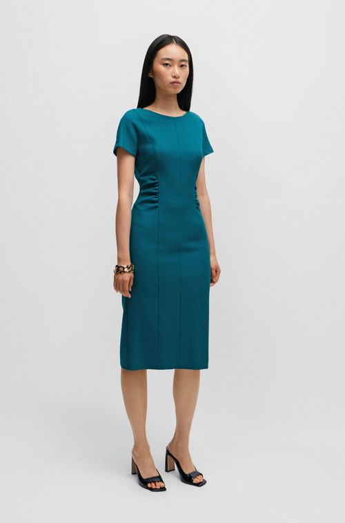 Vestido Com Fenda E Detalhes Franzidos