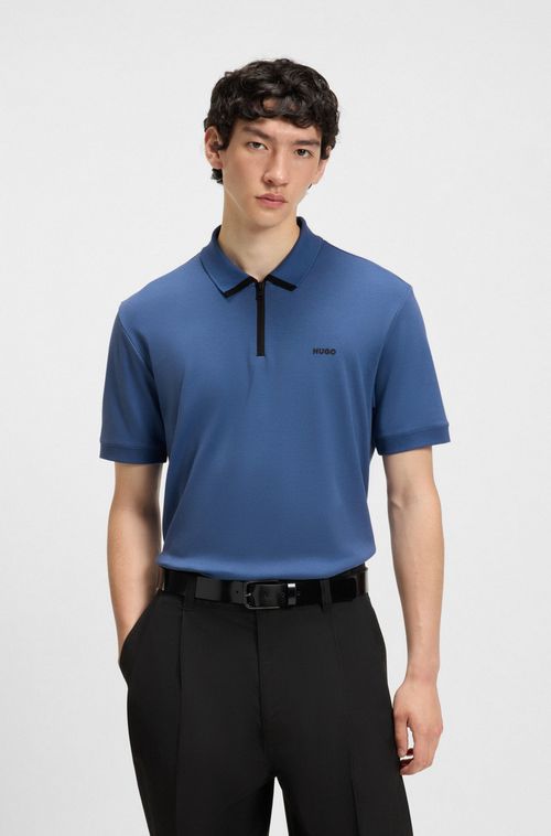 Polo em piqué de algodão com logo contrastante