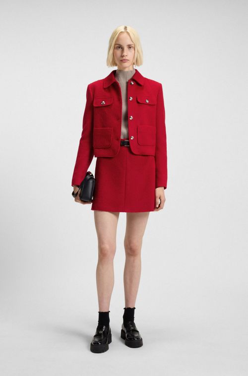 Minissaia Em A Com Efeito Texturizado