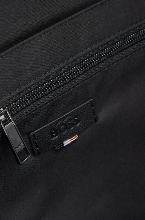 Mochila Com Monograma Com Logo Metalizado